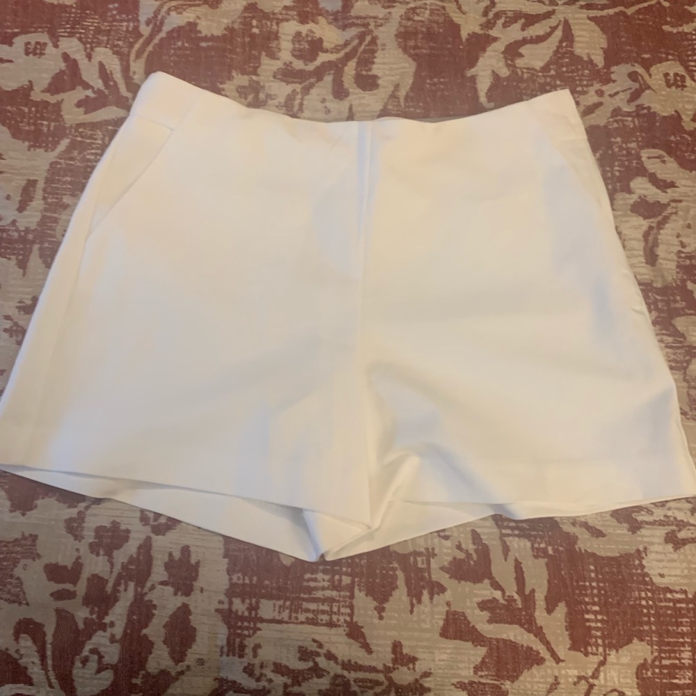 ⭐️NWT⭐️ Dressy White Shorts (#91)